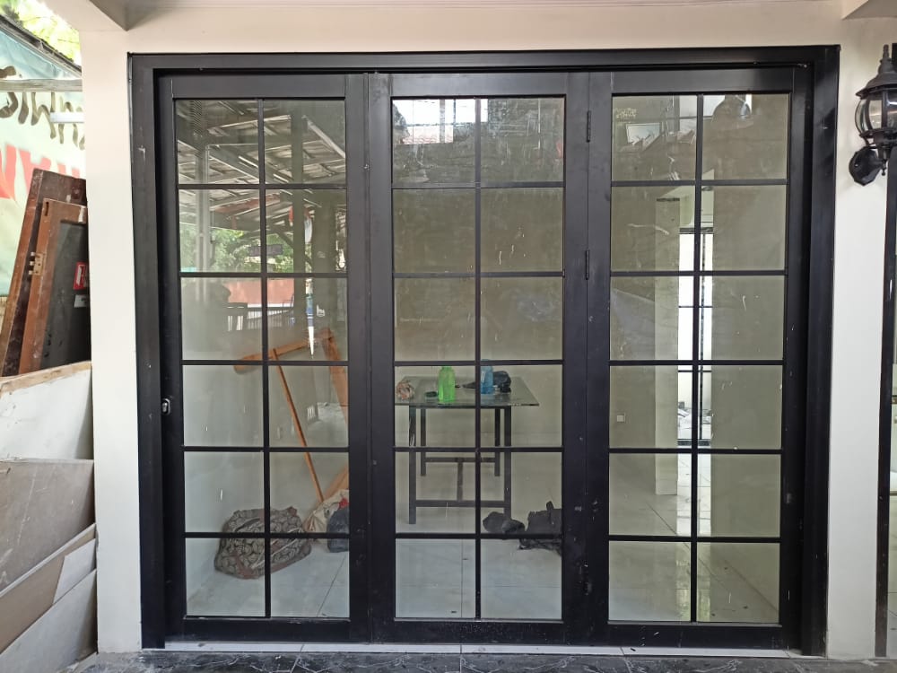 Pintu Lipat Aluminium 7